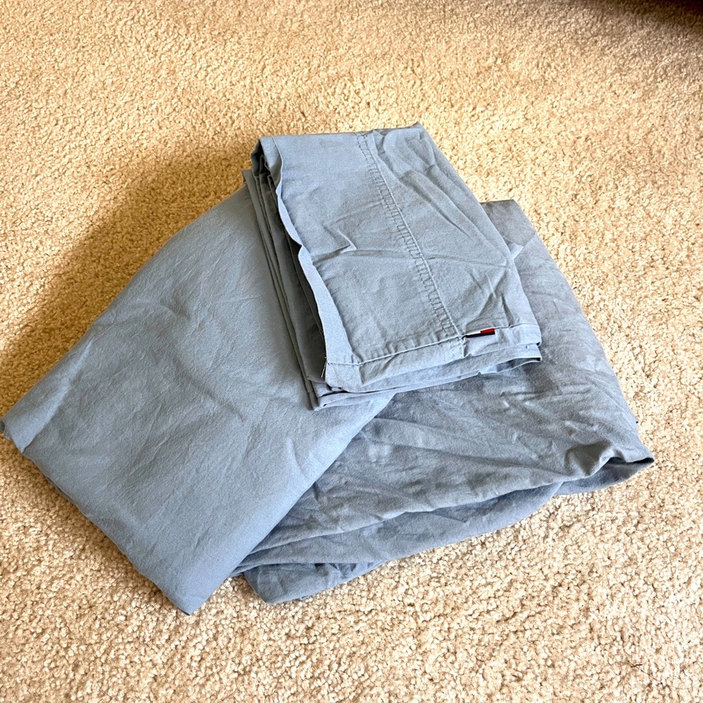 light blue twin XL bed sheet set
